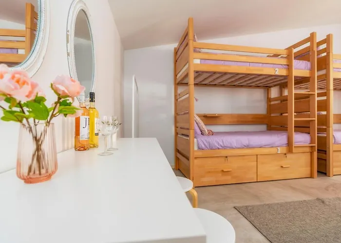 Female Hostel Distrikt Distrikt Faro